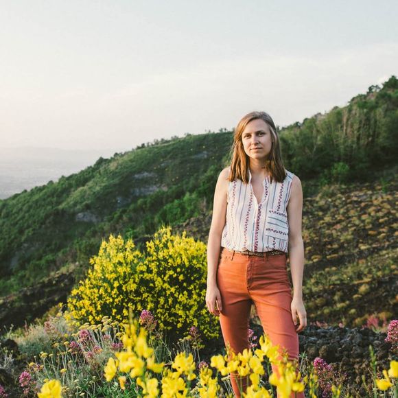 Meet your Posher, Rita - Picture 1 of 1